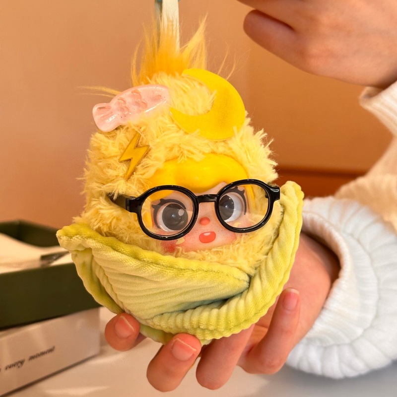 Plush Corn Doll Keychain Cute  - Collectible Collection 评论和价格